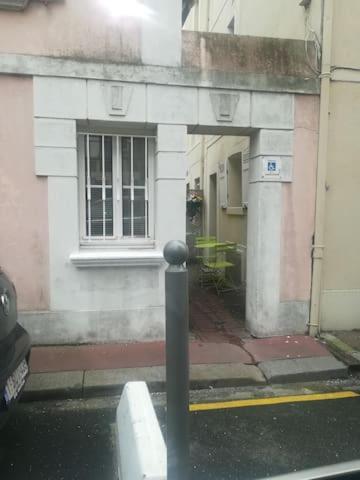 Un Chez Soi Bord De Mer Trouville-sur-Mer Esterno foto